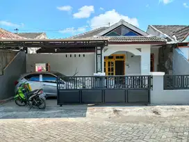 Dikontrakkan rumah di sebelah selatan Kampus UMY Terpadu