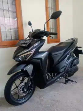 LOW KM! NEW VARIO 125 CBS ISS HITAM DOFF PAJAK PANJANG FULL ORI MULUS!