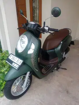 LOW KM! NEW SCOOPY PRESTIGE KEYLESS PAJAK HIDUP FULL ORI KAYA BARU!!