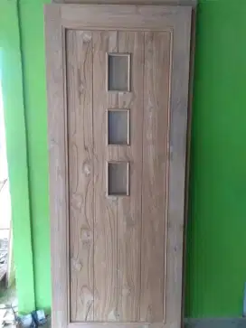 Pintu jati perhutani