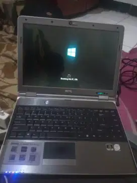 Laptop Benq sudah bisa di pake untuk ngoding/kuliah