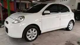 City Car Si Gesit Irit Nissan March Automatic 2013 Siap Pakai