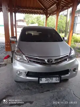 Avanza tipe g silver