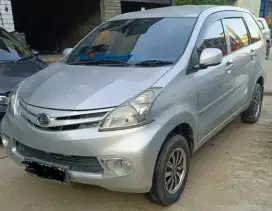 Dijual Xenia 2015