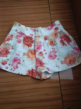 Celana pendek Zara ori sz s