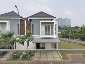 Dijual Rumah di Riviera Metland Puri Cyber Jakarta Barat