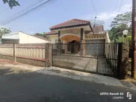 Dijual rumah perkampungan dekat pasar Pamijen Baturaden Purwokerto