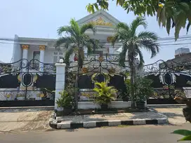 Dijual Cepat Rumah Exclusive LT 690 mtr Jaka Permai Bekasi Barat