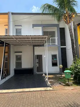 Rumah 2Lantai Siap Huni Di Serpong Garden Cisauk