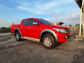 Mitsubishi Strada Triton Exceed DC 4x4 AT 2017 Merah