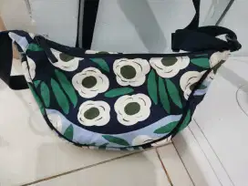 Tas Uniqlo x marimeko