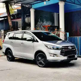 Venturer 2.4 2019 Diesel Matic (H) Pjk Baru Low Km Istw