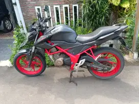 CB150R STREETFIRE Bekas