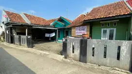 Dijual Murah 3 Unit Rumah + Kontrakan di Purwakarta Kota Harga Nego