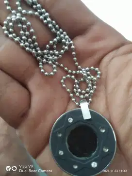 Kalung batu MGI