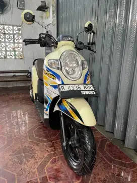 Honda scoopy donat 2017 pajak panjang