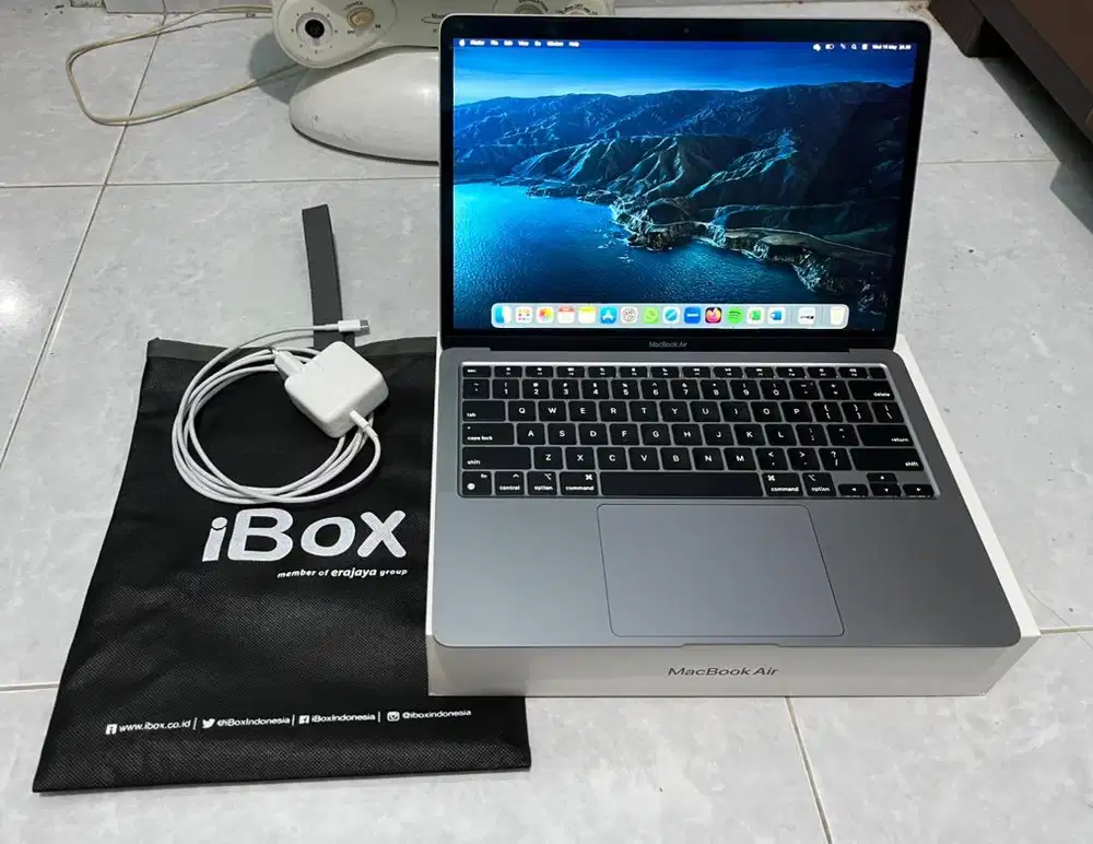 MacBook Air M1 2023 Fullset iBox