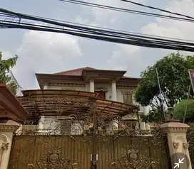 Rumah mewah bambu apus depan jalan raya termurah jual cepat