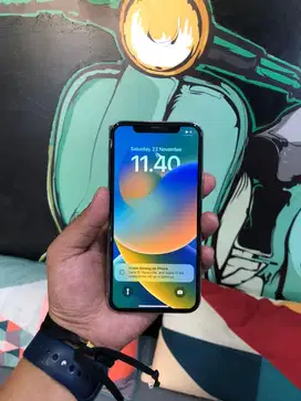 iPhone XR 128 GB iBox