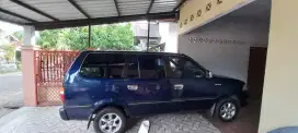 Toyota Kijang LGX