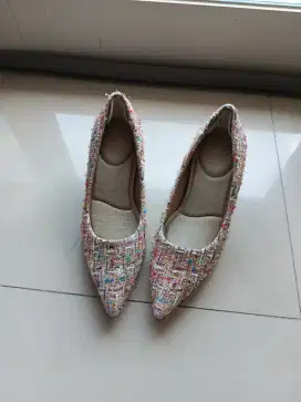 Sepatu Jinjit Wanita ukuran 39