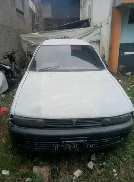 Mitsubishi Lancer 1992 Bensin