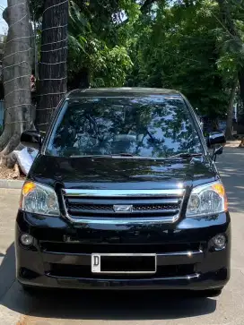 Di Cepat Jual Toyota Noah 2006