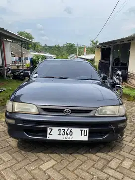 Jual mobil toyota corolla great metic