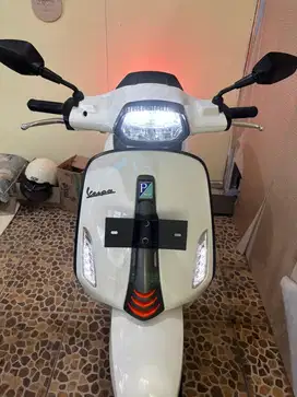 Vespa Sprint 2024