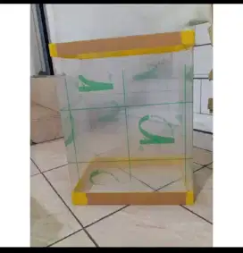 AKUARIUM ES BUAH