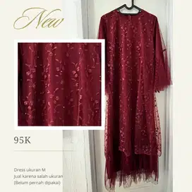 Dress Maroon Cantik