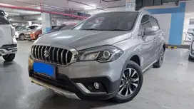 [OLXmobbi] Suzuki SX4 1.5 S-Cross Bensin-MT 2020 Abu