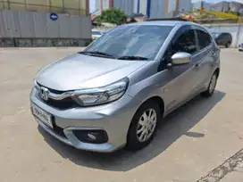 [OLXmobbi]  Honda Brio Satya 1.2 E Bensin-AT 2019 Abu-Abu