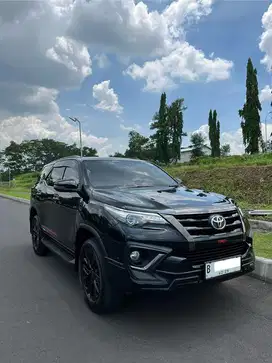 DP 35jt (km30rb) Fortuner TRD 2020 Kick Sensor