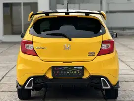 HONDA BRIO RS URBANITE 2021 / 2022 CARNIVAL YELLOW