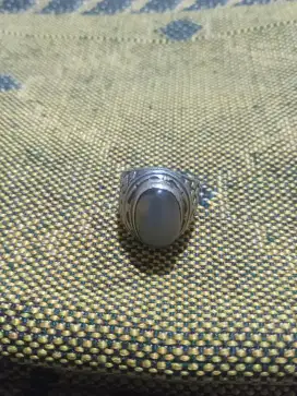 Cincin peninggalan nenek moyang