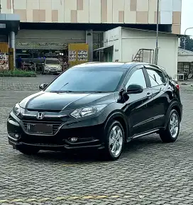 HR-V E CVT Automatic LOW KM ORS CAT ISTW Antik