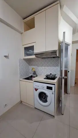 Disewakan apartemen Green Pramuka  semi furnished (Tanpa Perantara )