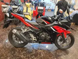 DP 0 HONDA CBR 150 R ABS 2020 MASIH MULUS KTP DAERAH BISA KREDIT