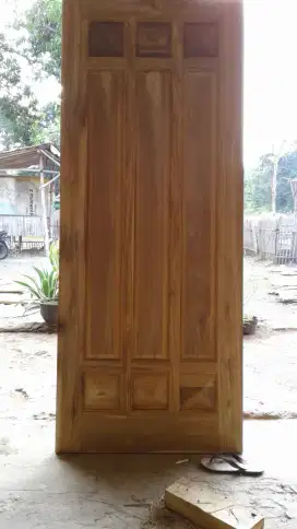 Daun Pintu kayu jati