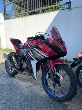 Honda cbr 150 r