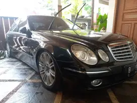 Mercedes-Benz E280 2009 Bensin