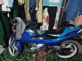 di jual motor kawasaki rp 2.000.000 biso nego