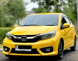 Dp Ringan Bs Bunga 0% Ban Baru Low KM 52 rb Honda Brio E AT Matic 2019