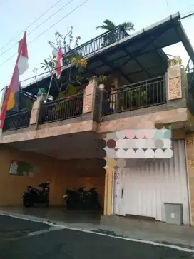 DIJUAL RUMAH LEMPONGSARI GAJAHMUNGKUR DEKAT RS KARIADI
