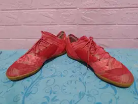 Sepatu Futsal Adi'Nemeziz 17.3