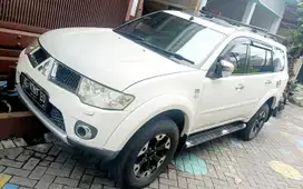 Mitsubishi Pajero Sport dakar 2012 pmk sunroof