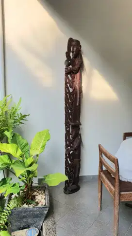 Patung asli suku ASMAT IRIAN