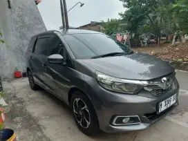 mobilio 2018 matic type prestige good condition low KM pemakaian 2019