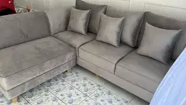 Dijual sofa masih bagus